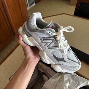 Unisex New Balance 9060
